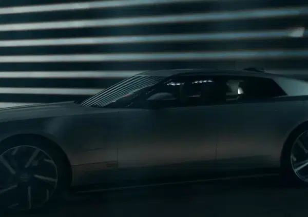 La nuova auto elettrica di Jaguar vi fa schifo? Allora non avete capito un caz*o. Perch&eacute; Type 01 &egrave; una svolta proprio come Ferrari Luce 