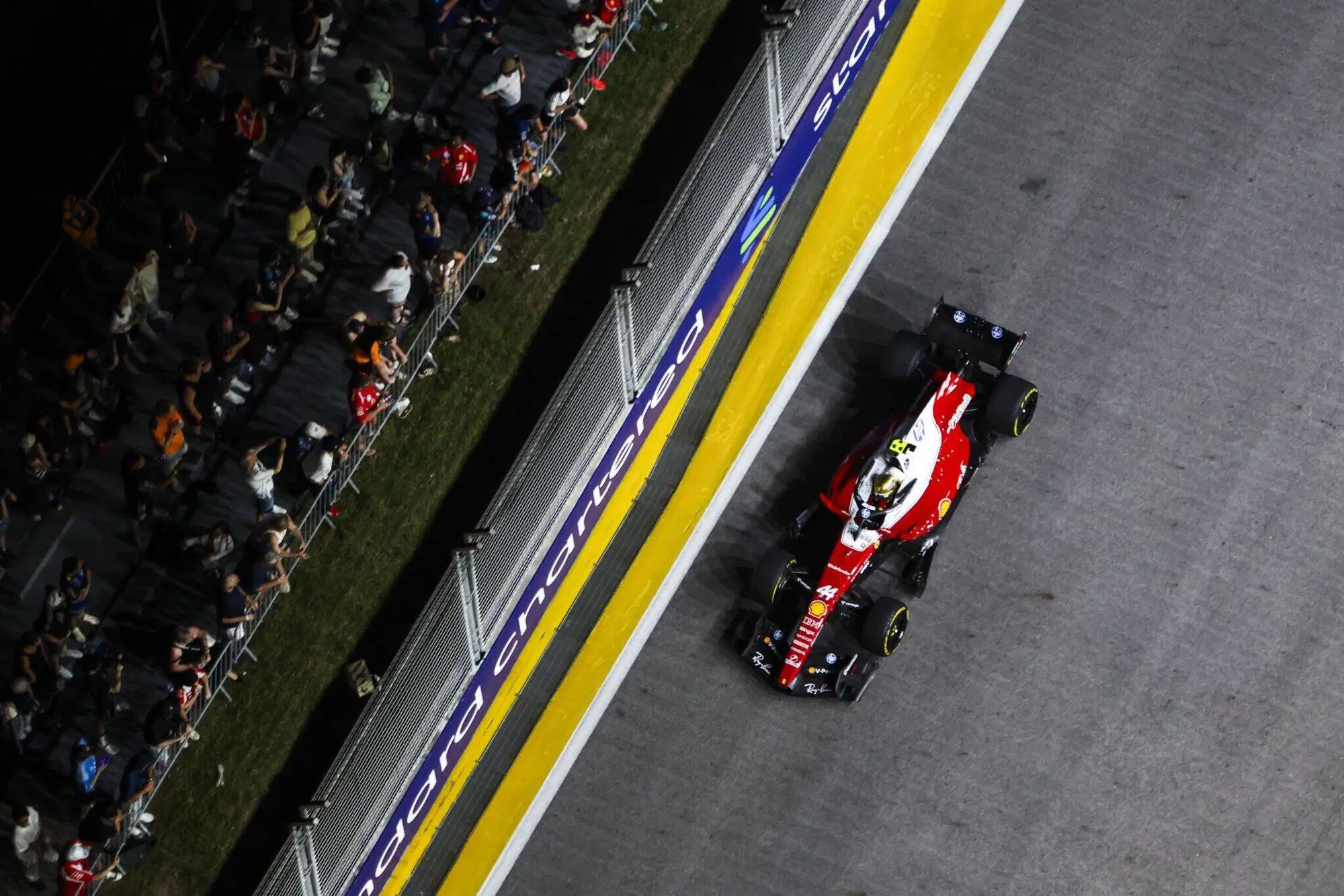 Lewis Hamilton GP Singapore Ferrari