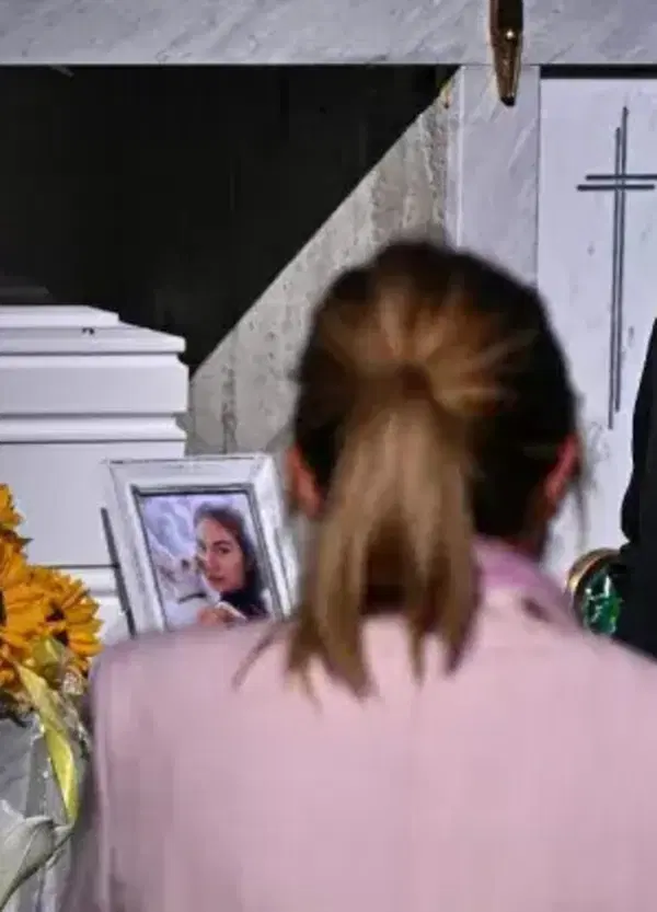 Pamela Genini: tracce di dna e impronte dietro la lapide? Chi ha profanato...