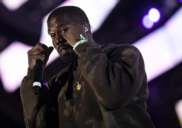 L'accordo di cui nessuno parla tra Kanye West (Ye) e la Cina: tutto quello che sappiamo sul contratto storico tra gamma e NetEase (la Spotify cinese)