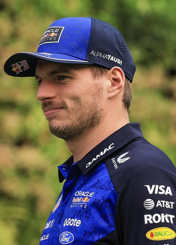 Prima di Valentino Rossi? Per Max Verstappen c&rsquo;era un altro mito della MotoGP, parola di pap&agrave; Jos