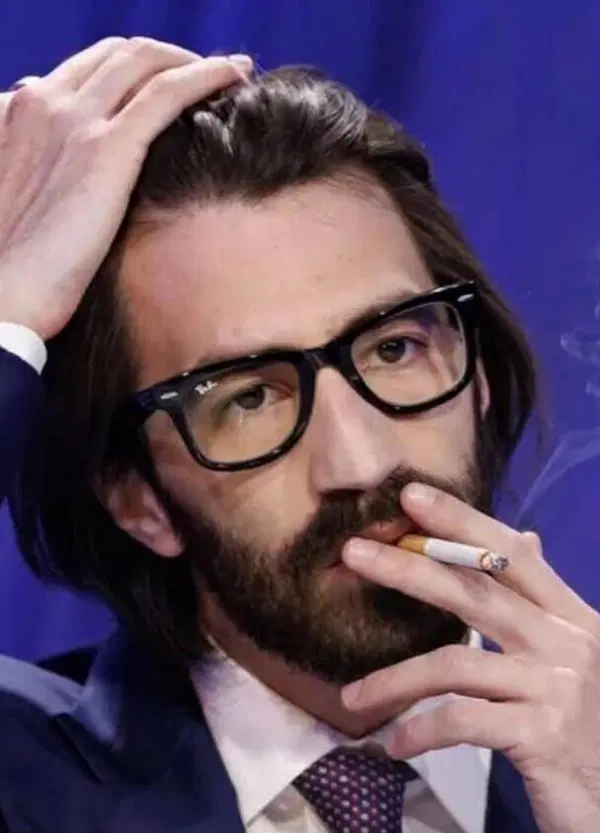 L'intervista a Leonardo Maria Del Vecchio a &ldquo;Pulp&rdquo; ha rotto la redazione: il dialogo allucinogeno