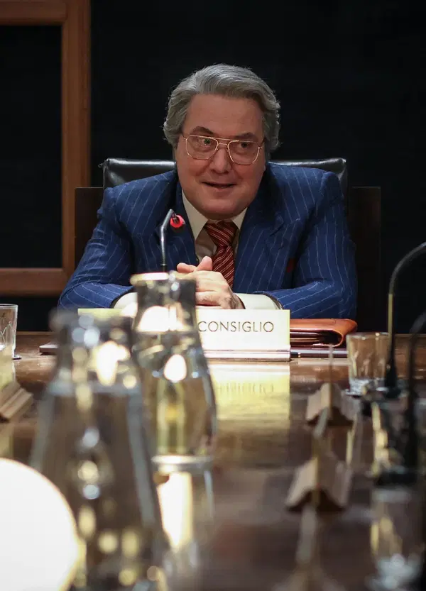 Corrado Guzzanti dalla Festa del cinema di Roma: &ldquo;Nella commedia o tra gli stand-up comedian c'&egrave; un cinismo non sincero&rdquo;. L&rsquo;intervista all&rsquo;attore e ai registi Ciarrapico e Vendruscolo per &ldquo;Il Ministero dell&rsquo;Amore&rdquo;