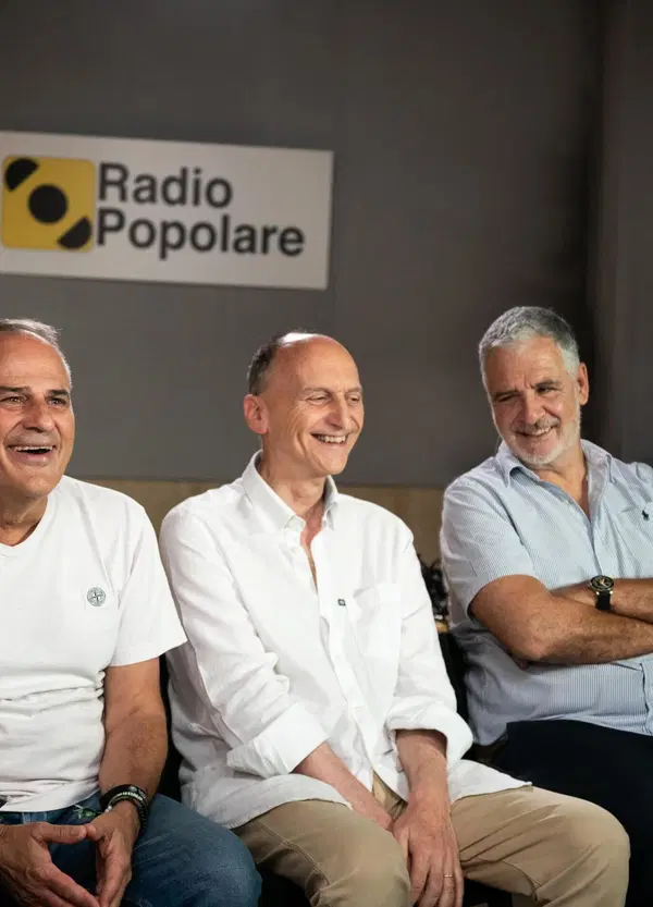 Ma che bello &egrave; vedere alla Festa del cinema di Roma &ldquo;L&rsquo;assurda storia della Gialappa&rsquo;s band&rdquo; di Veltroni? Da Mai dire gol alle battute &ldquo;mai in ritardo&rdquo;: e forse pi&ugrave; che un film serviva una serie
