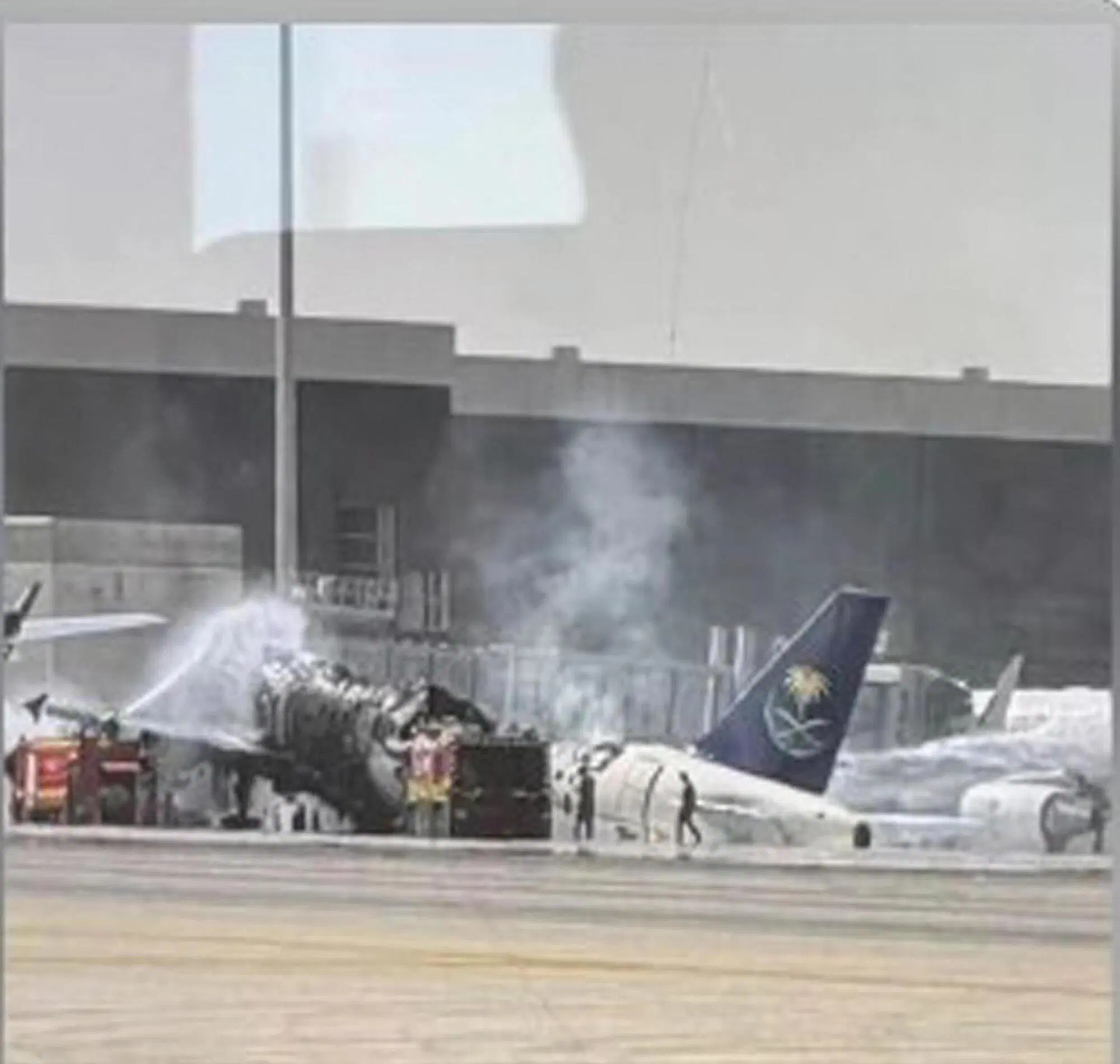 Riad Aeroporto attacco