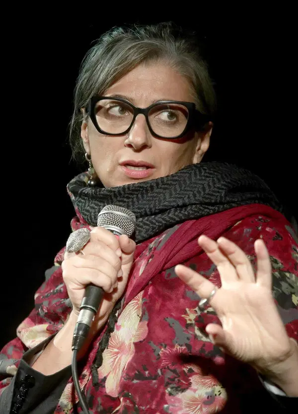 Francesca Albanese turista per sempre a spese pro-Pal: davvero ha nascosto 2,5 milioni di euro all&rsquo;ONU? Il dossier di UN Watch