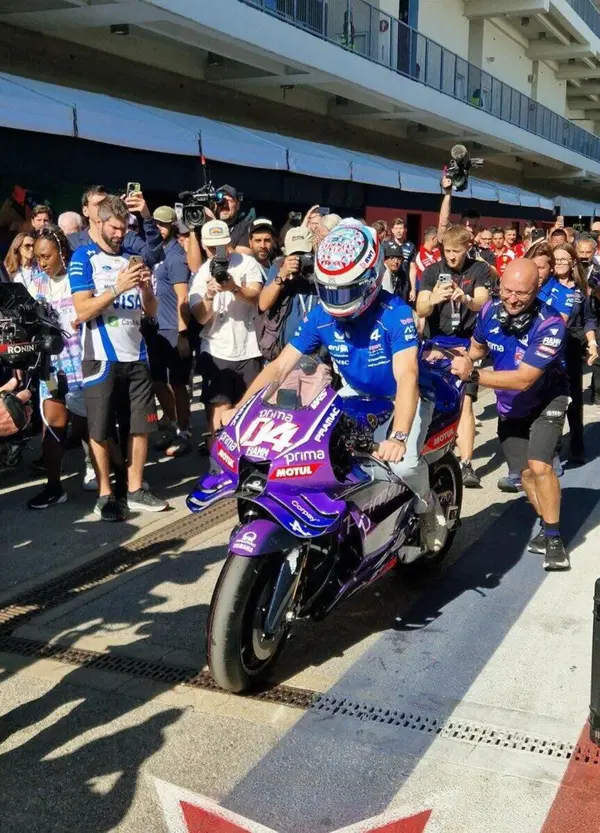 Ma che panico ha fatto Franco Colapinto, arrivato su una MotoGP a Austin? &ldquo;La amo, &egrave; pi&ugrave; tosta della F1&rdquo;. E su Valentino Rossi parla chiaro