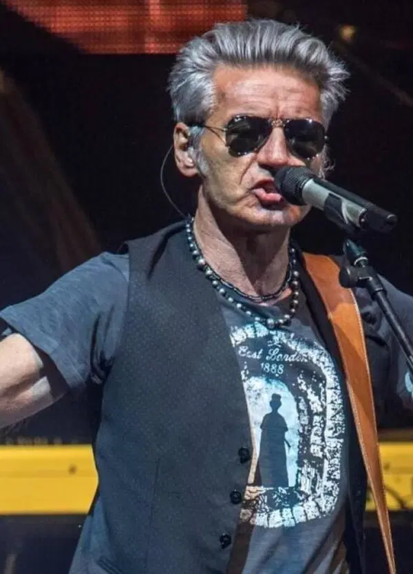 Ma quanto &egrave; da boomer andare a un concerto di Ligabue? Ve lo diciamo noi che ci siamo andati